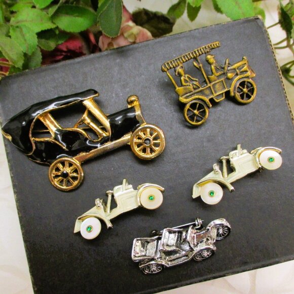 ANTIQUE CAR Mixed Material Brooch Lot ~ Five VINTAGE Early Automotive Pin Lot - Picture 1 of 11